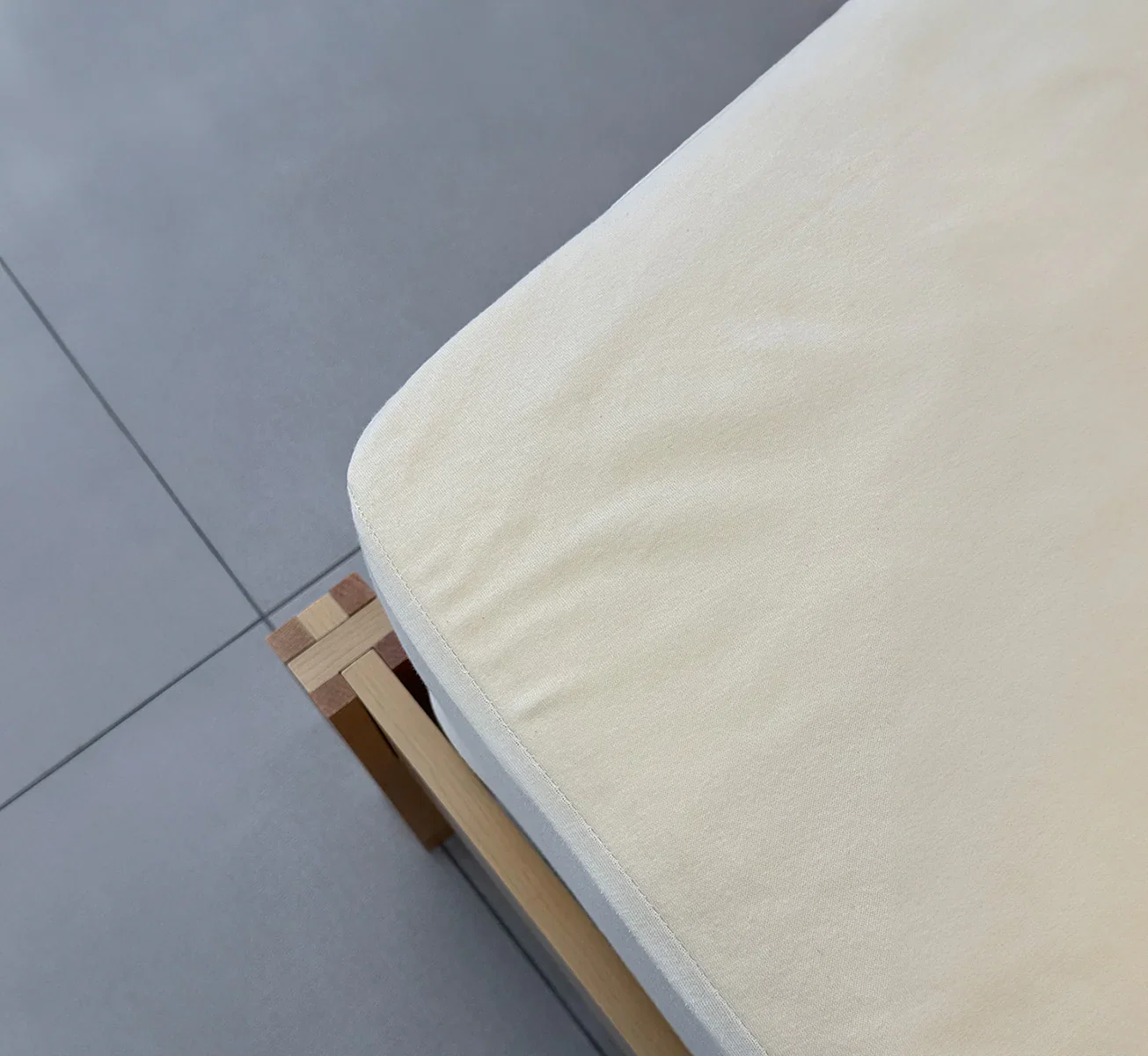 Image of Organic Waterproof Mattress Protector
