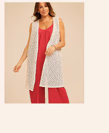Model wearing maurices clothing.