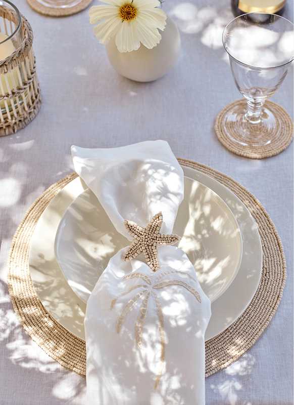Palm Tree Embroidered Napkin – Set of 4