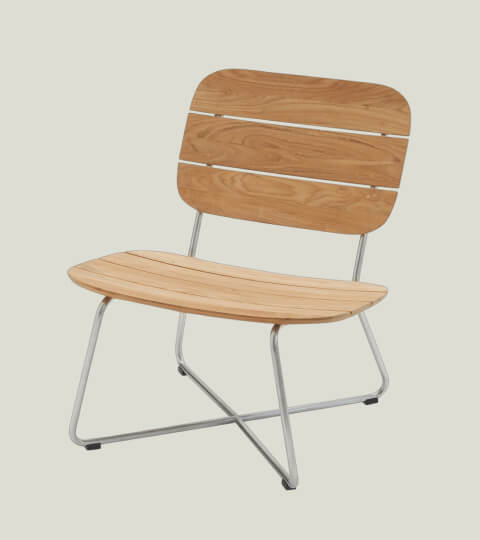 Lilium Outdoor Lounge Chair  by Fritz Hansen