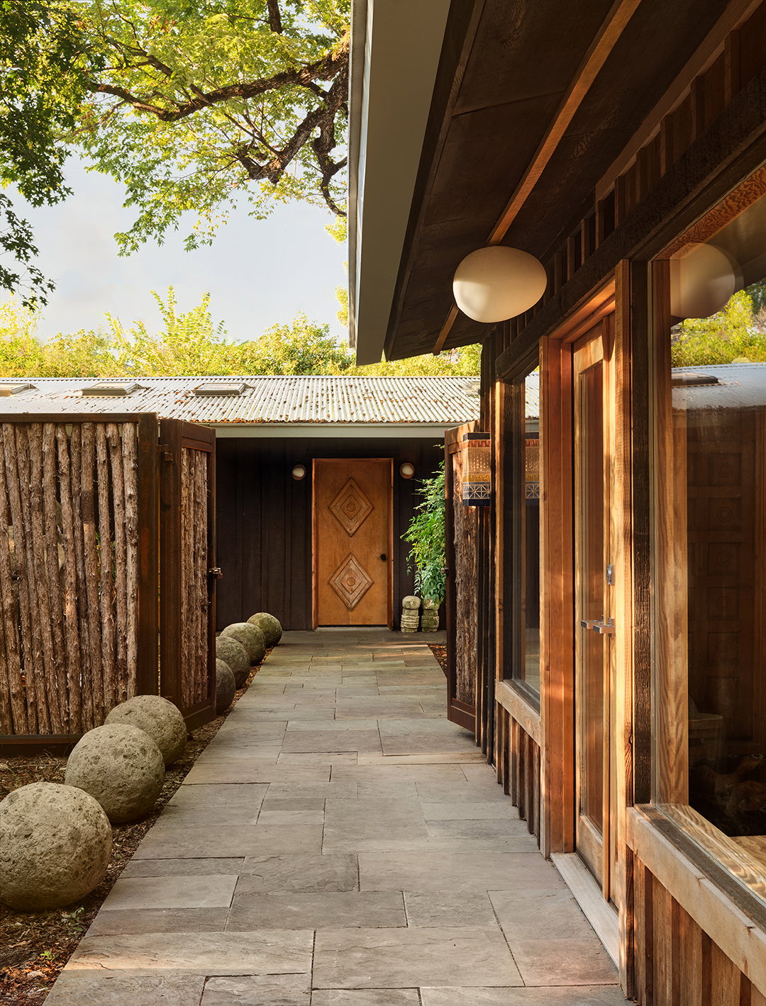 You Won’t Find Any Drywall in This Glowy Dallas Home