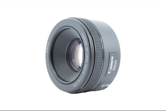 Canon EF 50mm f/1.8 STM