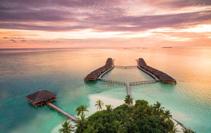 Brennia Kottefaru Maldives