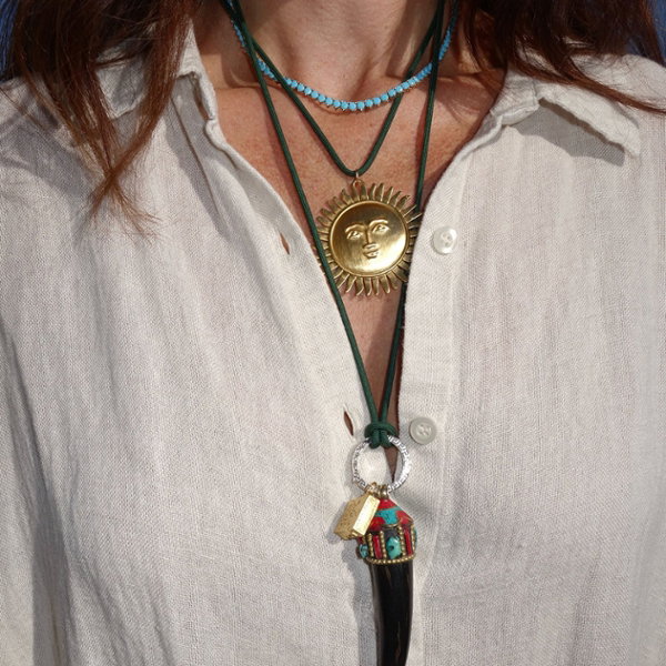 Everyone Is Wearing Necklaces in 2026—These Are the 5 Specific Trends Set to Dominate Next Season