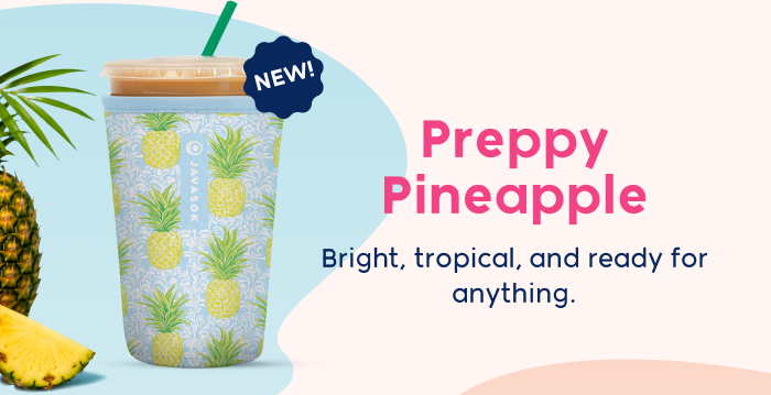Pineapple-patterned tumbler with bright tropical design.