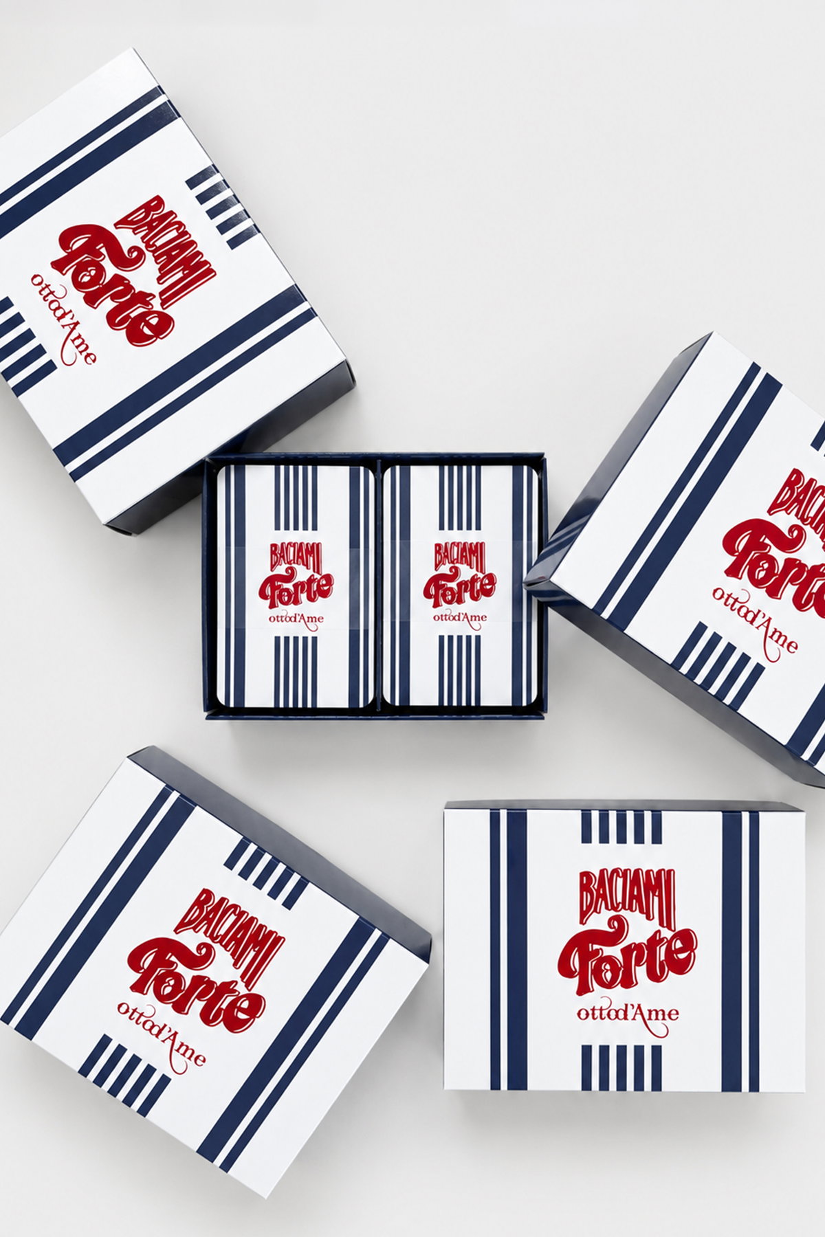 Mazzo di Carte "Baciami Forte"