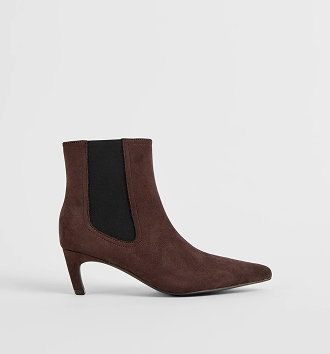 Gusset kitten heel boots