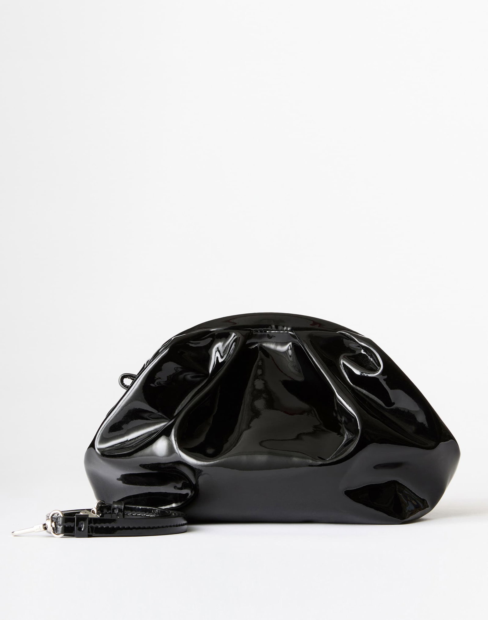 GridImage6_Pouch