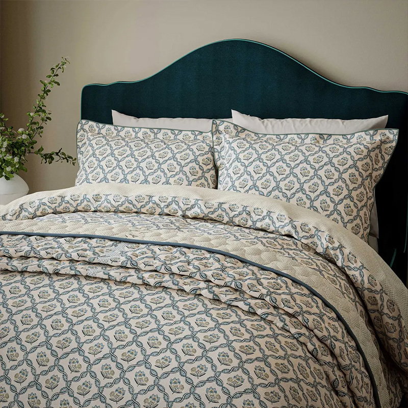 Duvet Covers, Sets & Bedsheets