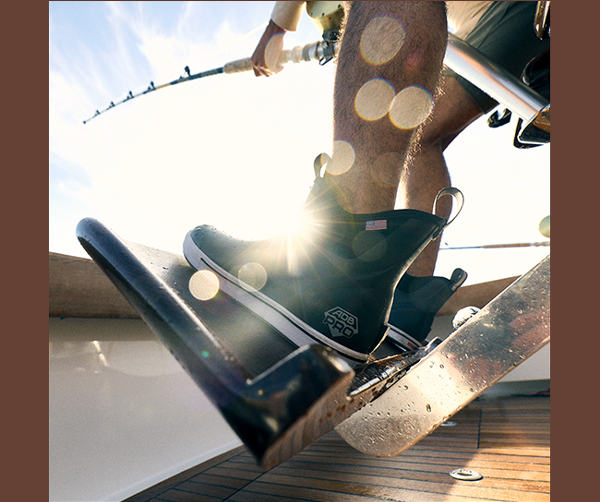 Lifestyle image of the Men's ADB PRO
