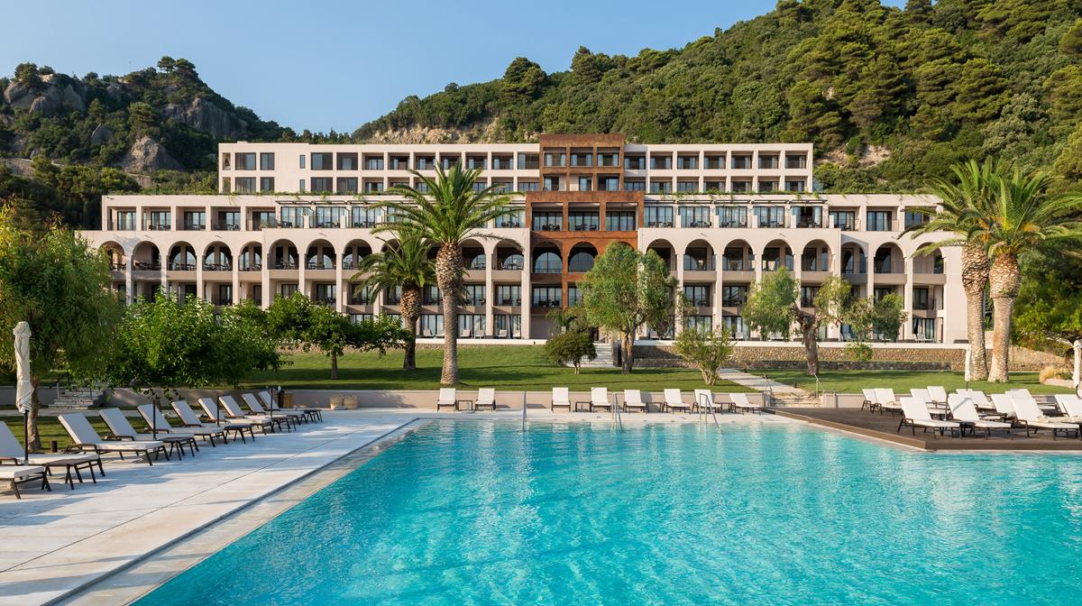 Secluded Corfu Beachfront Indulgence with Daily Breakfast, Nightly Dinner & Cocktails 