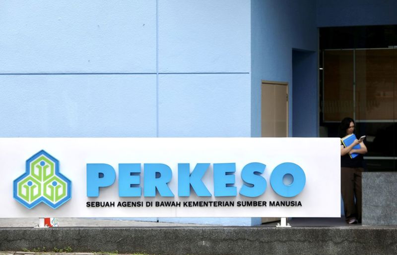 How much extra do you have to pay for PERKESO'S 24-hour protection?