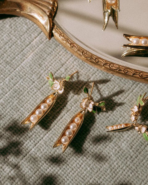 SHOP JEWELLERY