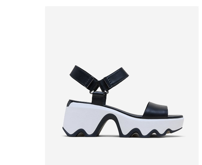 Kinetic Aura Y Strap Sandal