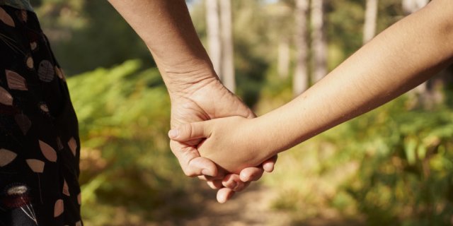 femme usurpation enfant 12 ans adoption