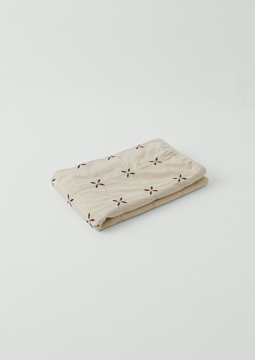 Tiled Petal Cotton Linen Lightweight Bedspread