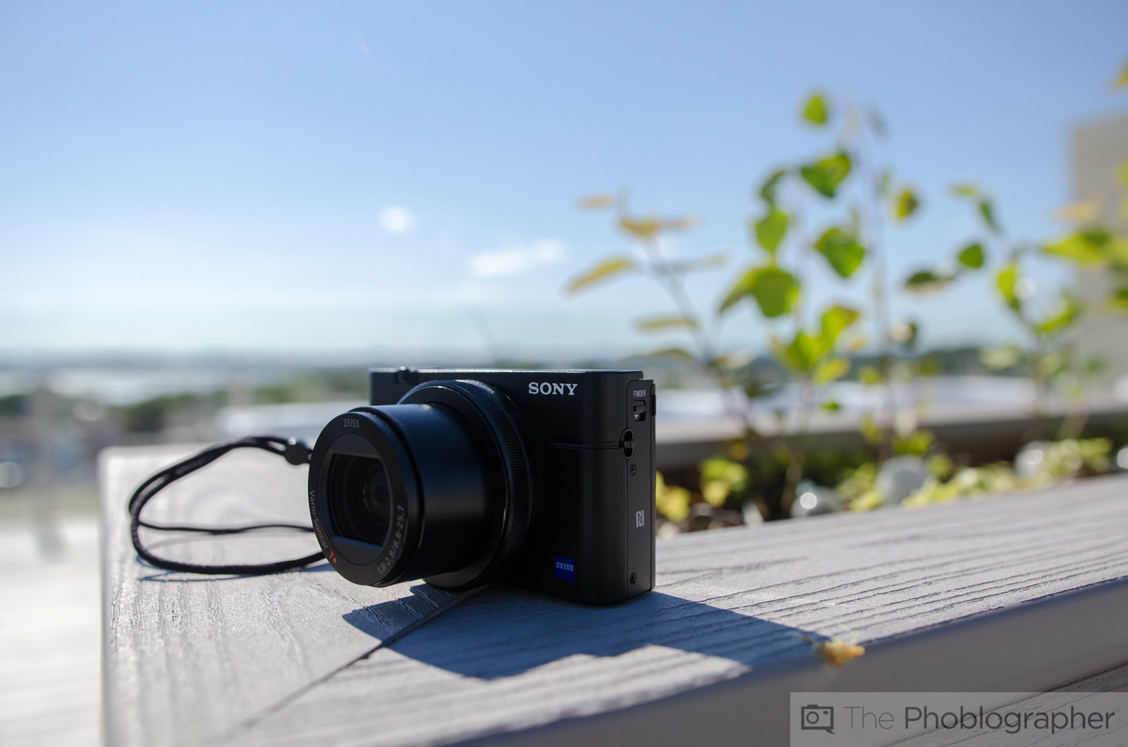The 3 Must-Have Compact Cameras From 2014 For Gen Z
