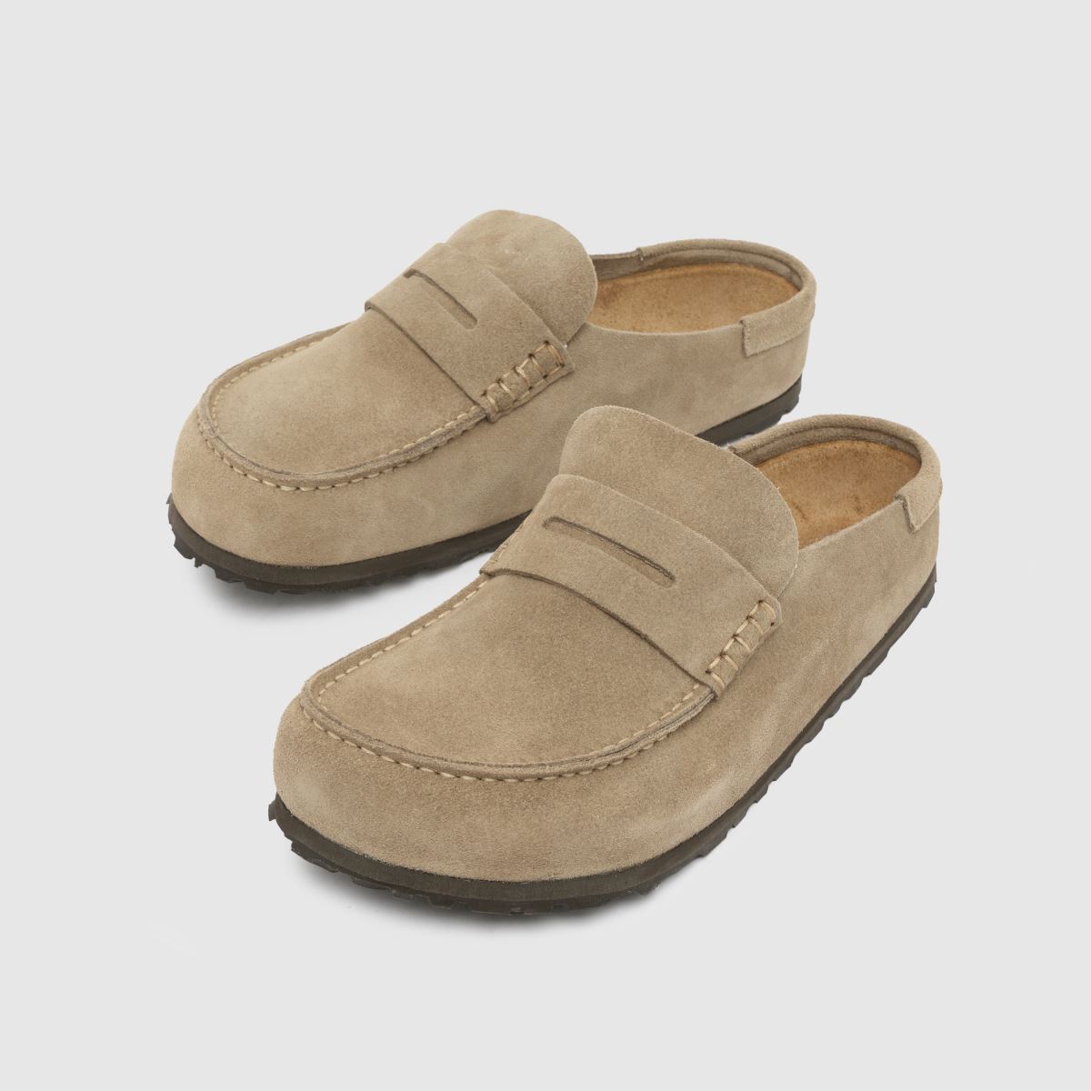 A BIRKENSTOCK Naples in Taupe