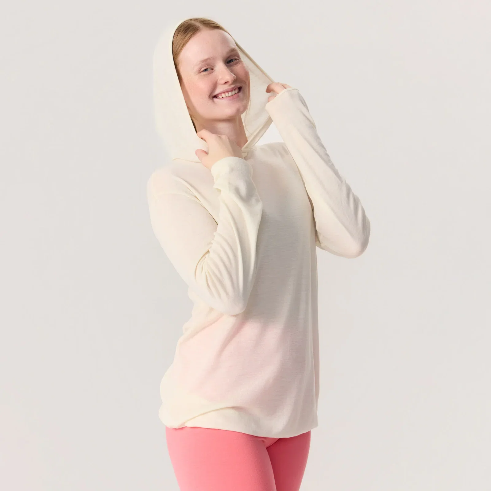Image of KLASSIKKO huppari merinosilkkiä, luonnonvalkoinen