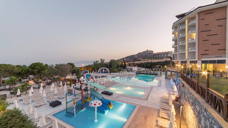 Ramada Resort by Wyndham Kusadasi and Golf