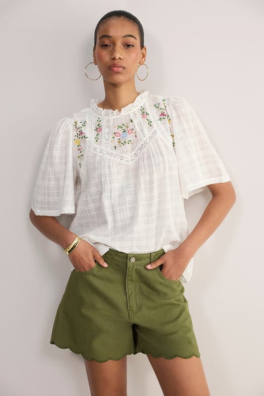 Brielle Long Soft Scallop Short