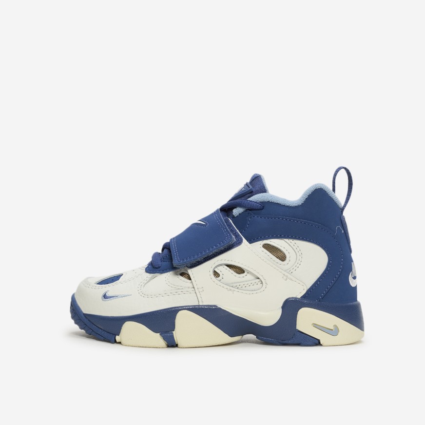 Little Kids' Air Diamond Turf II