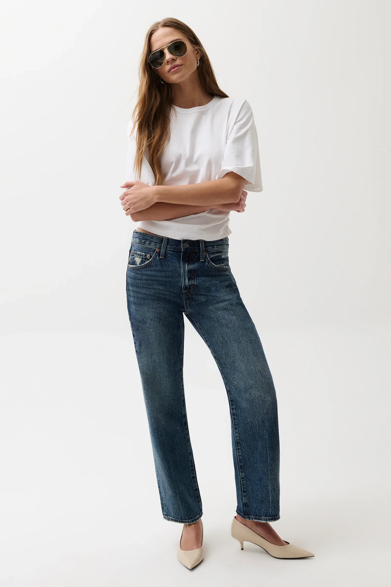 Image of Lexi Mid Rise Bowed Straight Jean - Artisan