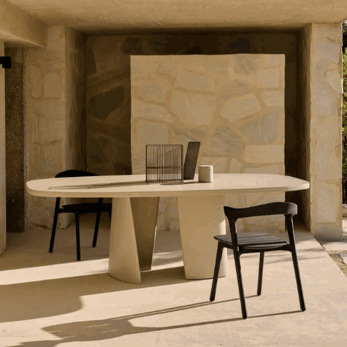 Canyon Outdoor Dining Table