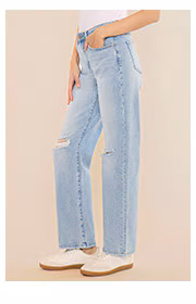 Model wearing maurices clothing.