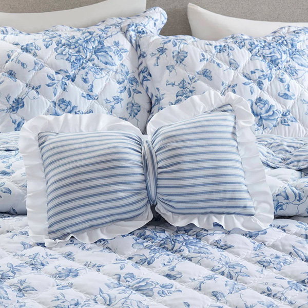 Decorative pillow