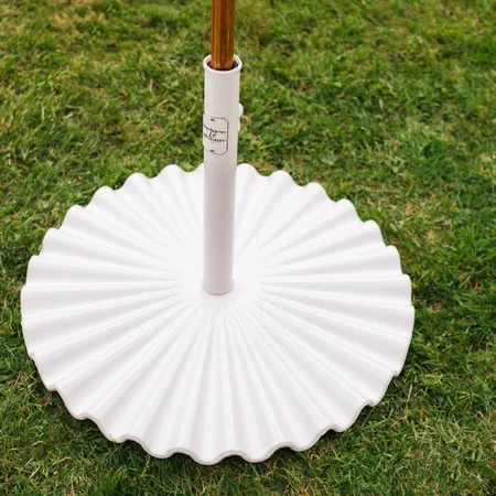 White Clamshell Parasol Base