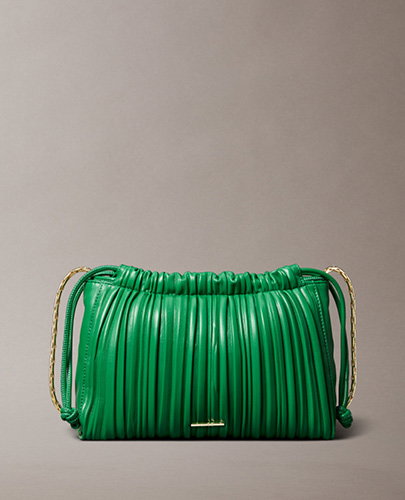DRAWSTRING PLISSE CROSSBODY BAG