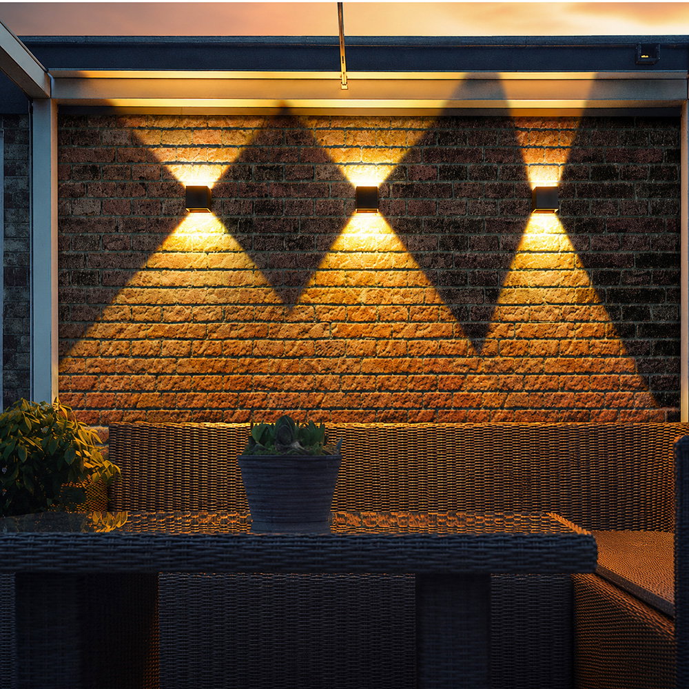 Image which shows the adjustable light beams of the louis wall lights