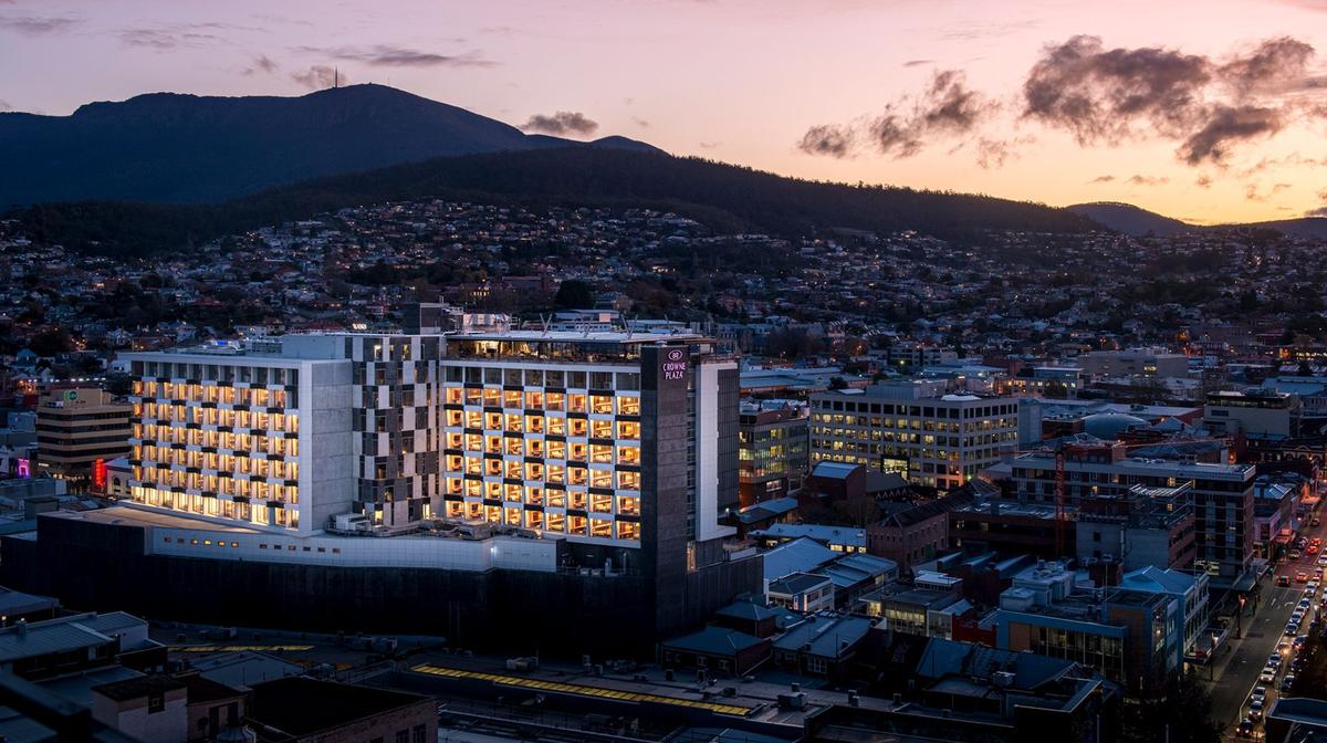 Hobart City Escape with Daily Breakfast, Nightly Drinks & Club Lounge Access Upgrades Available