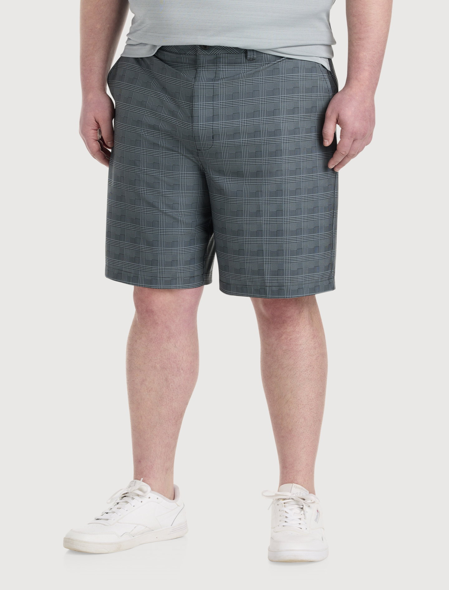 Performance Tonal Plaid Golf Shorts