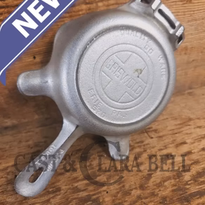 Collectible Griswold 570 Ashtray / Spoon Rest.  Small Novelty cast iron (Patent 100,021 skillet for display or stove!