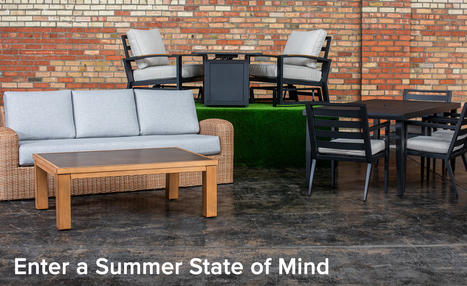 Summer Catalog Patio Header 