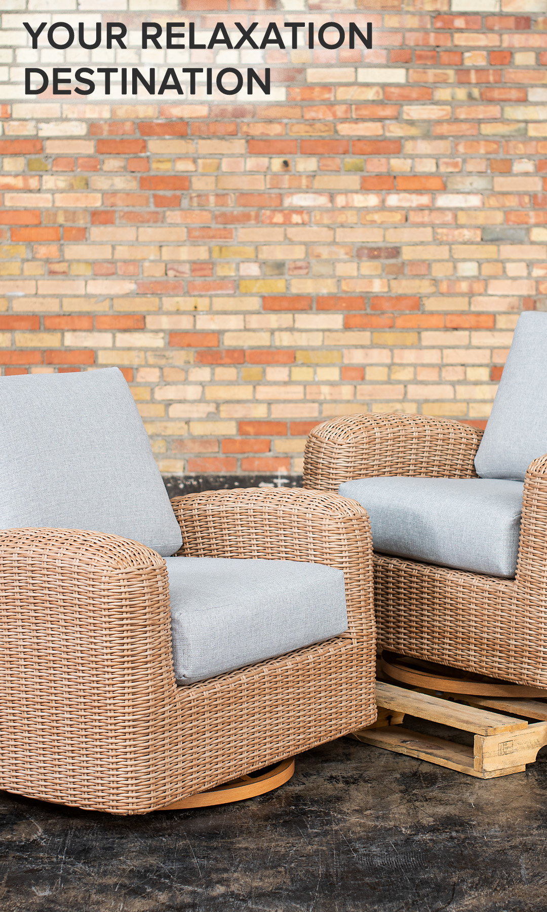 Taranto Swivel Chair