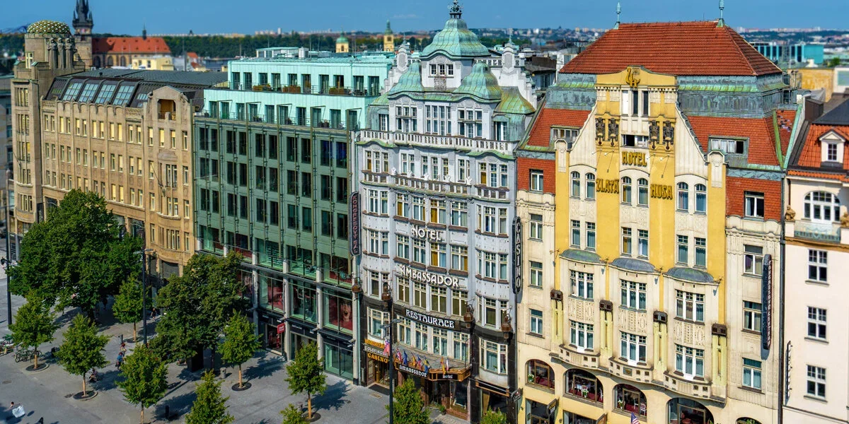 Hotel Ambassador Zlata Husa