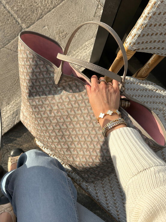 Women's Elegant Lightweight Everyday Tote Bag