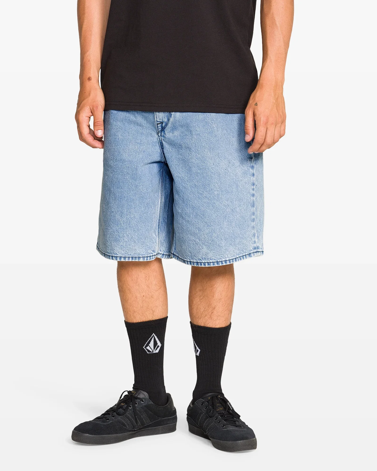 Image of Men's Billow Denim Shorts