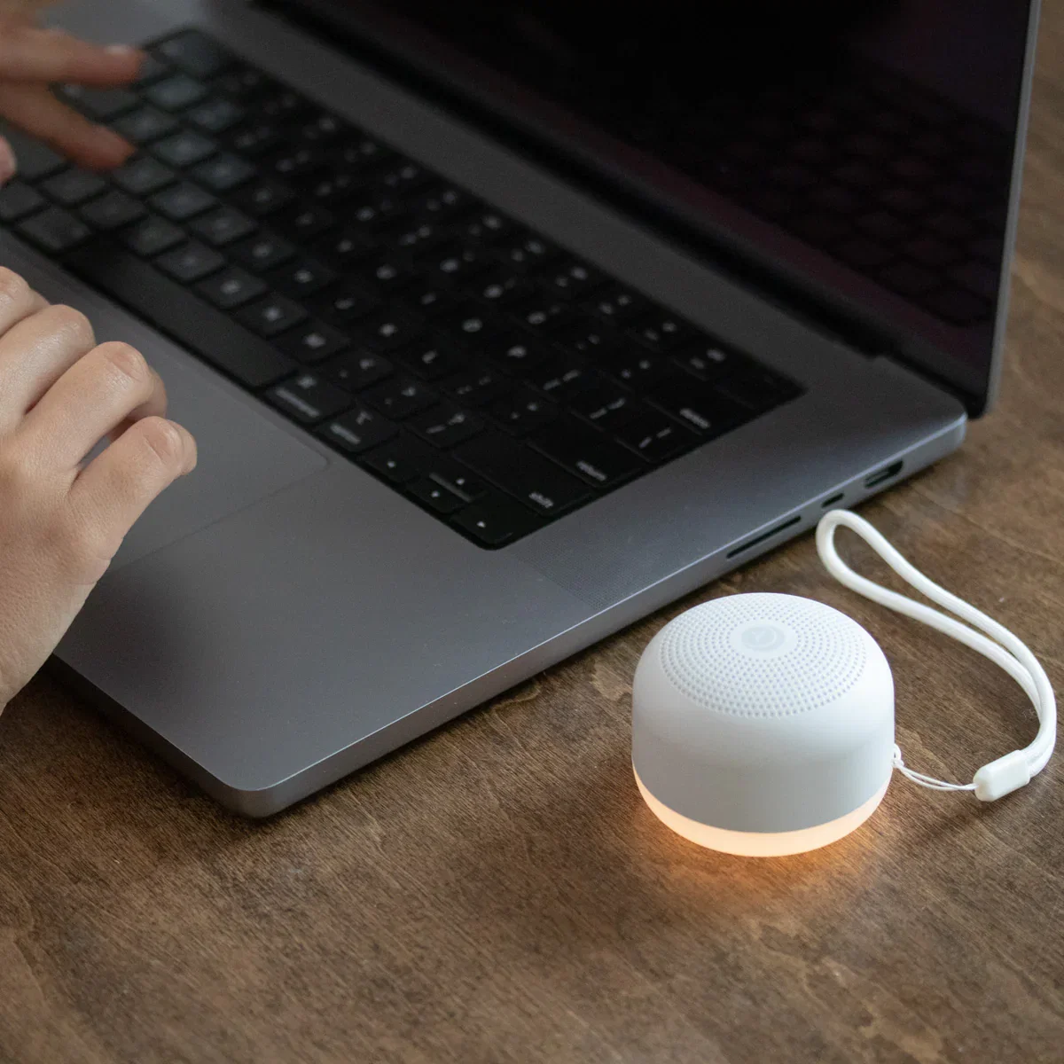 Image of Travel Sleep Sound Machine with Light