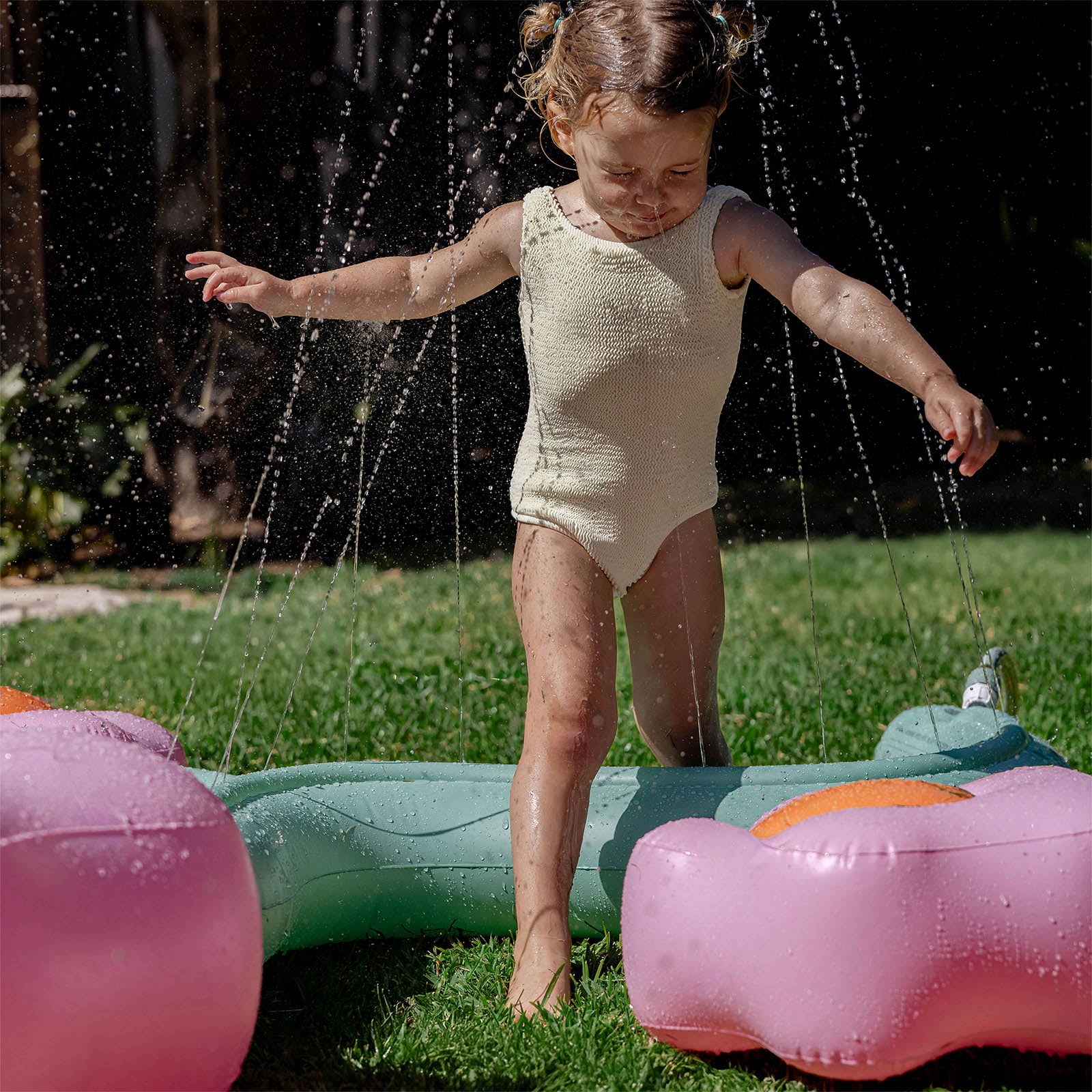 Image of Sunnylife Inflatable Sprinkler Poppy Peach