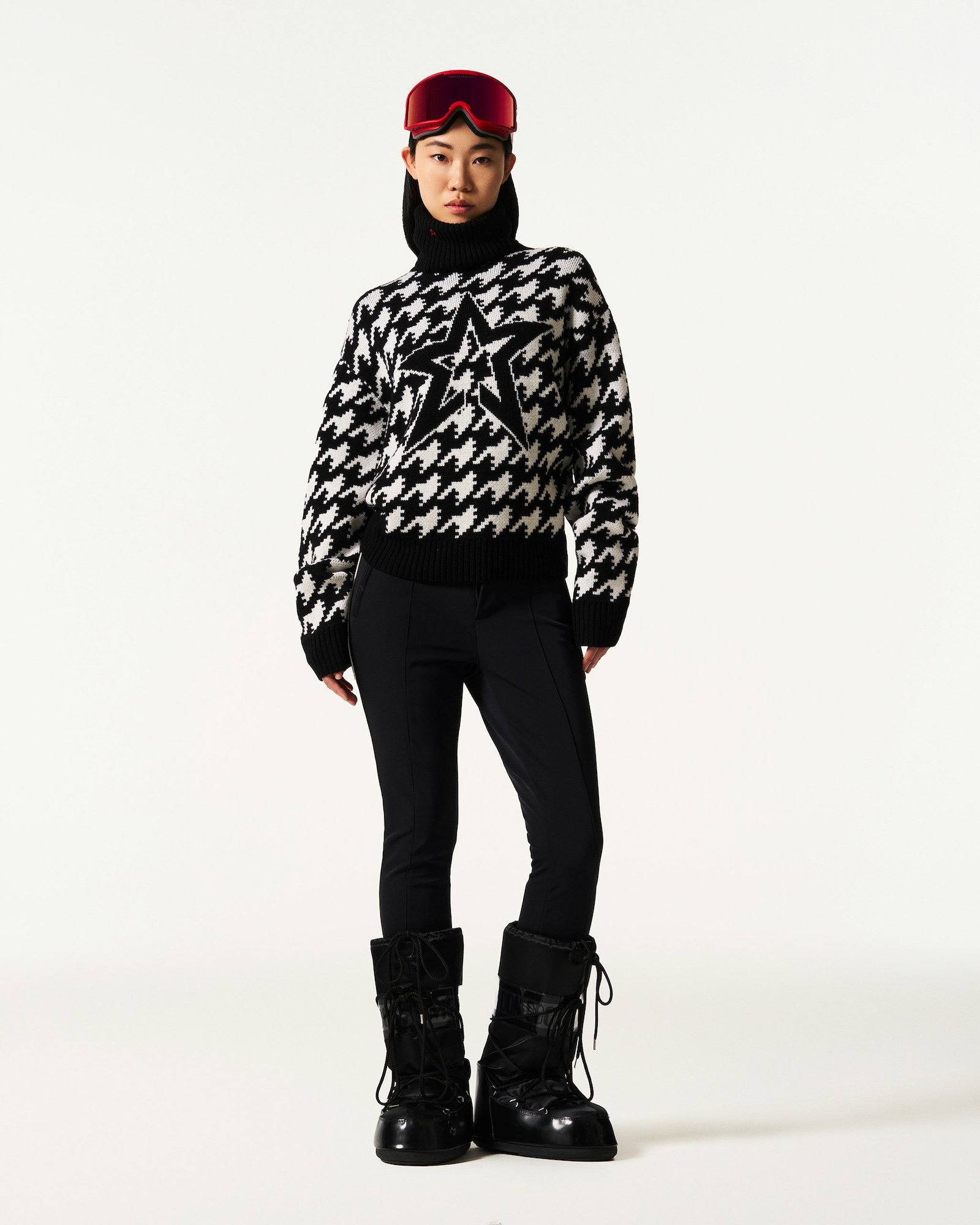 Houndstooth Merino Wool Turtleneck Sweater