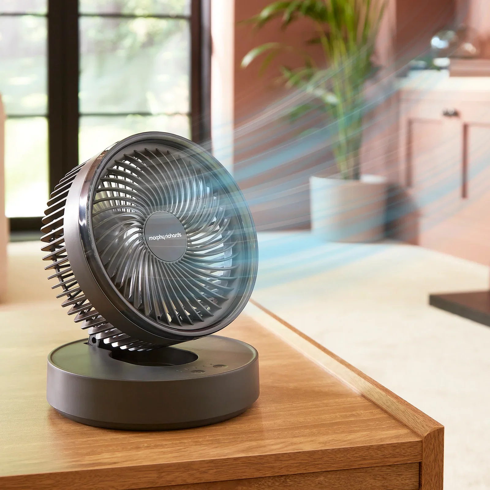 Air Flex 6 inch Portable Oscillating USB Fan