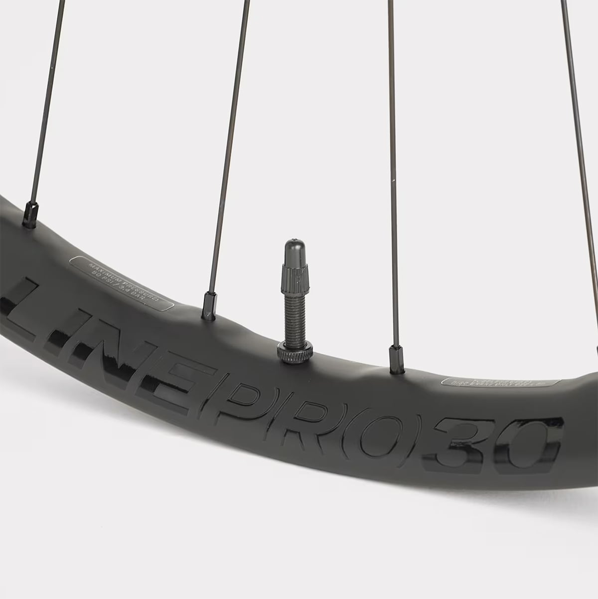 Line Pro 30 TLR Boost MTB Wheel
