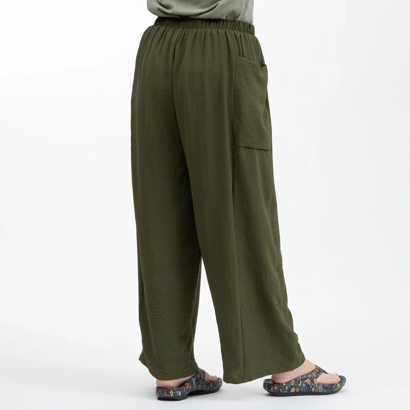 Paw Print Relaxed Lightweight Wide Leg Pants with Pockets