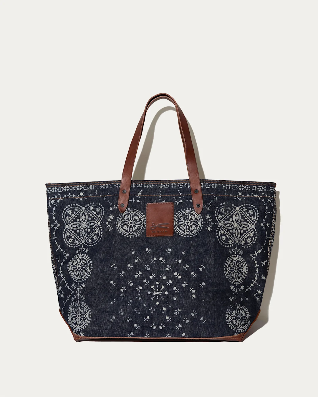 D05 DENIM TOTE