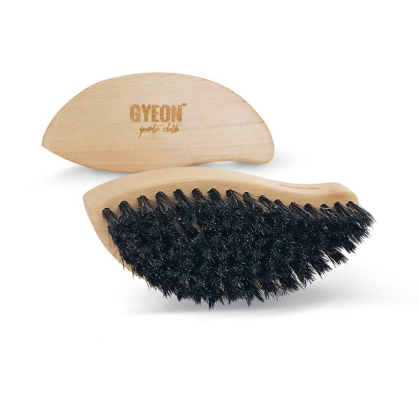 Gyeon Leather Brush