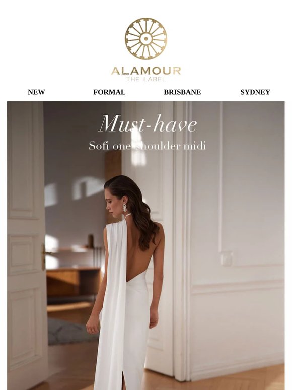 Must-have midi bridal dress